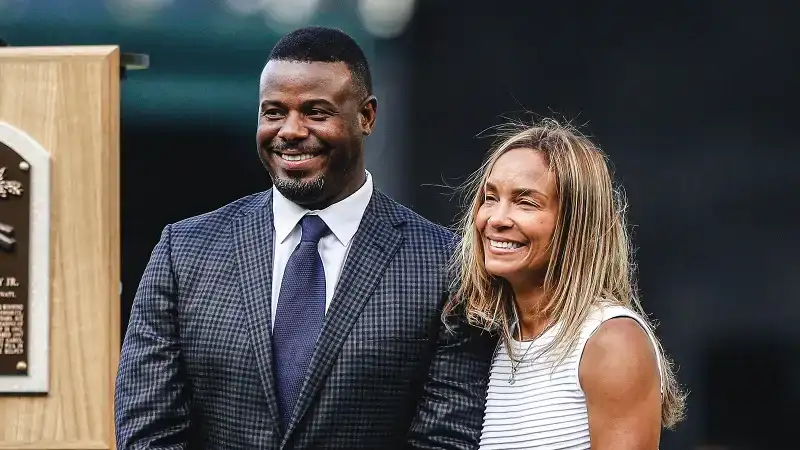 Ken Griffey Jr Wife Ethnicity